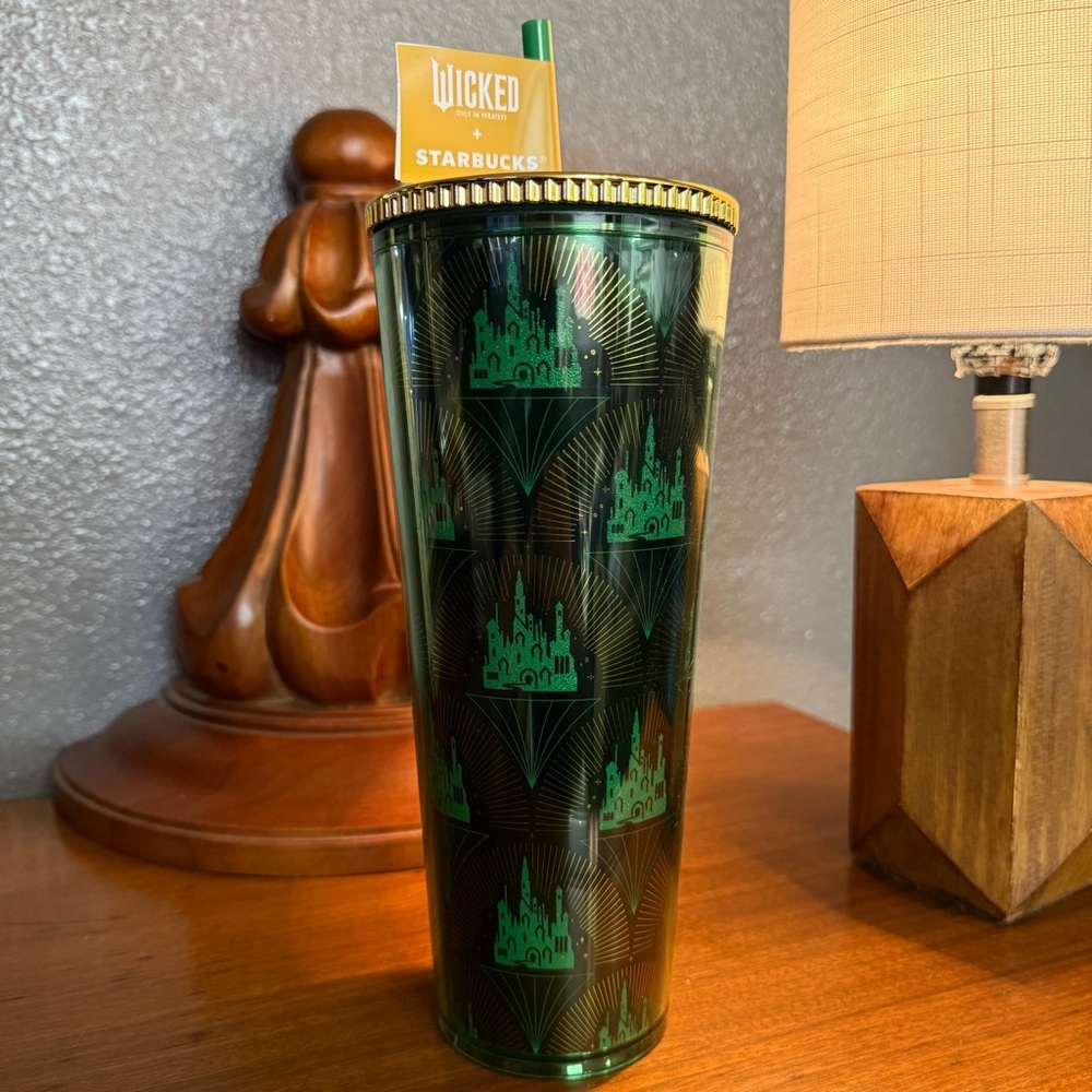 Starbucks Wicked Emerald City Green with Gold Tumbler NEW - Picture 3 of 6